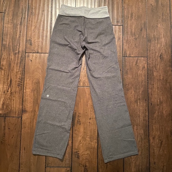 Lululemon pants - Picture 4 of 5